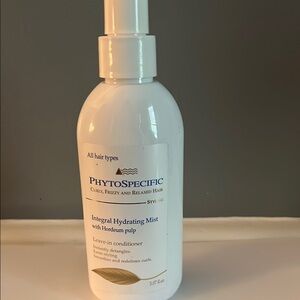 Integral Hydrating Mist - White